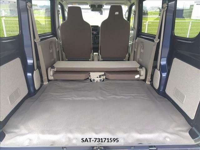 Suzuki EVERY 2023-11 359963-12