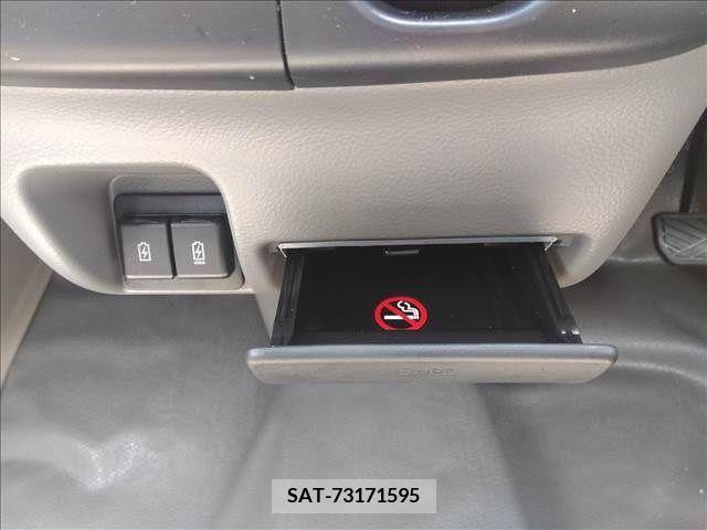 Suzuki EVERY 2023-11 359963-9