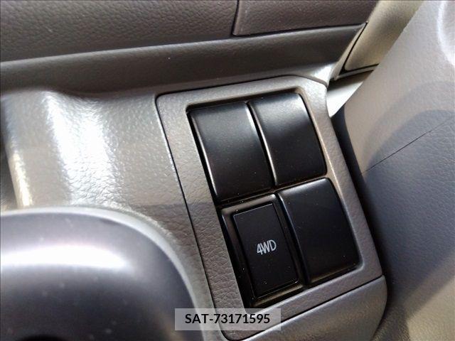 Suzuki EVERY 2023-11 359963-7