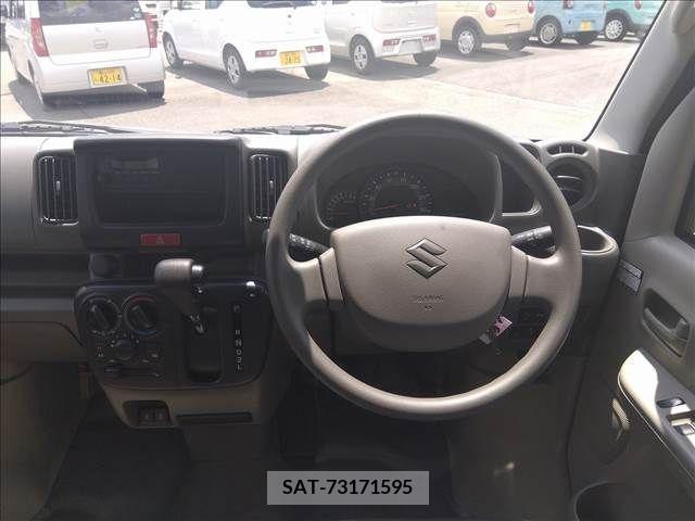 Suzuki EVERY 2023-11 359963-3