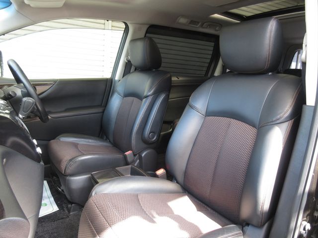 Nissan ELGRAND 2012-01 577-13