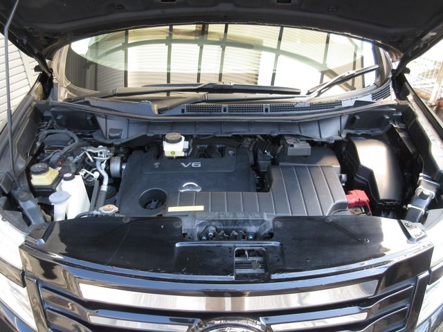 Nissan ELGRAND 2012-01 577-3