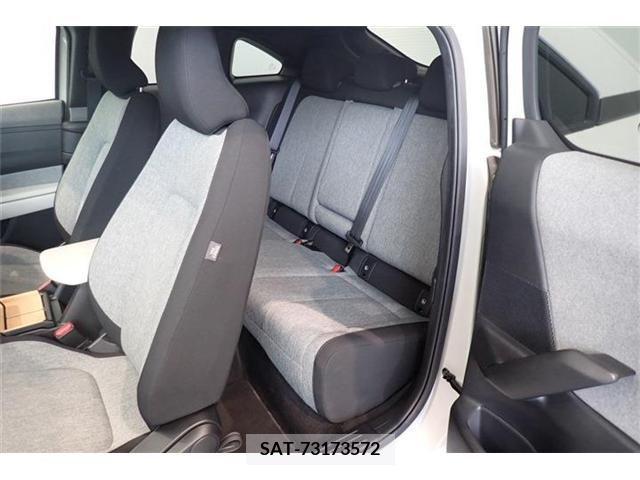 Mazda MX-30 2021-02 373234-25