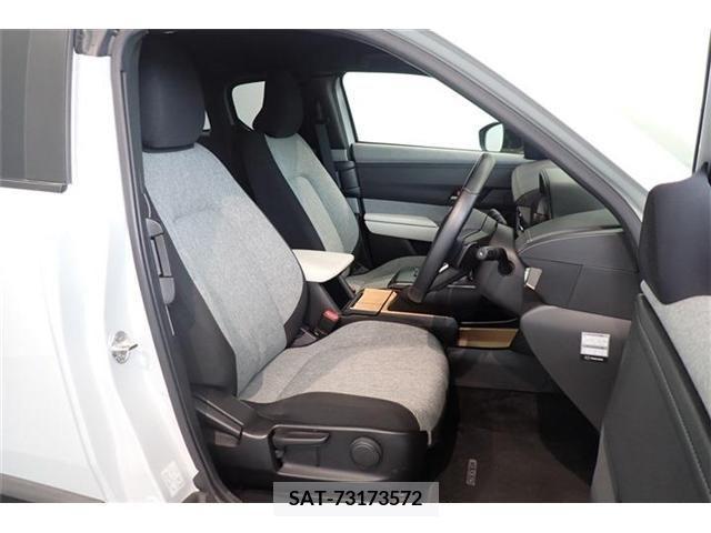 Mazda MX-30 2021-02 373234-22