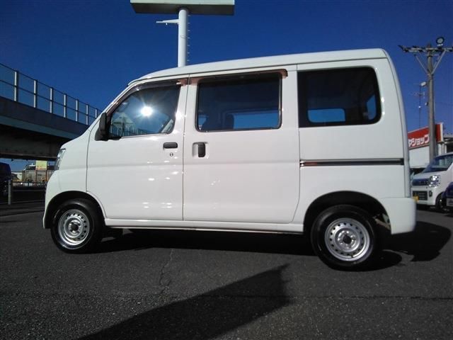 Daihatsu HIJET CARGO 2015-08 189773-8