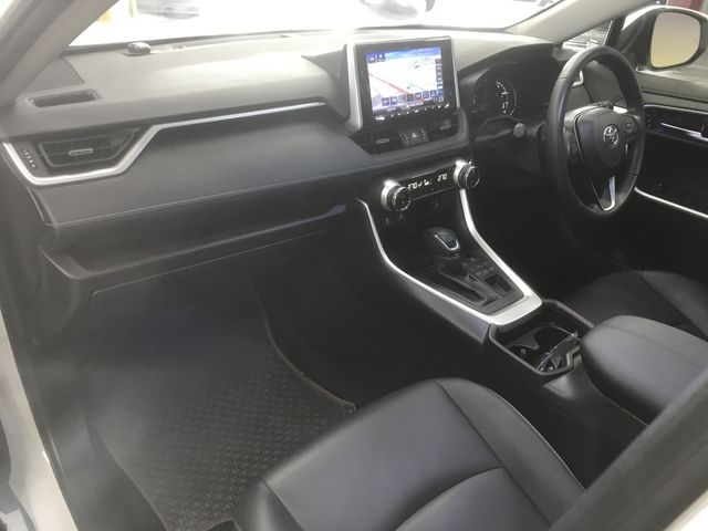 Toyota RAV4 2020-05 188301-9