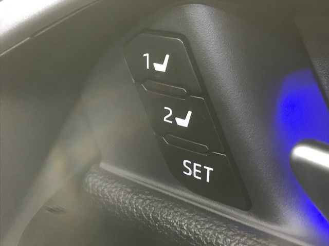 Toyota RAV4 2020-05 188301-25
