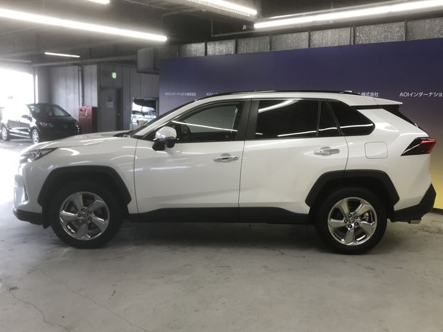 Toyota RAV4 2020-05 188301-12