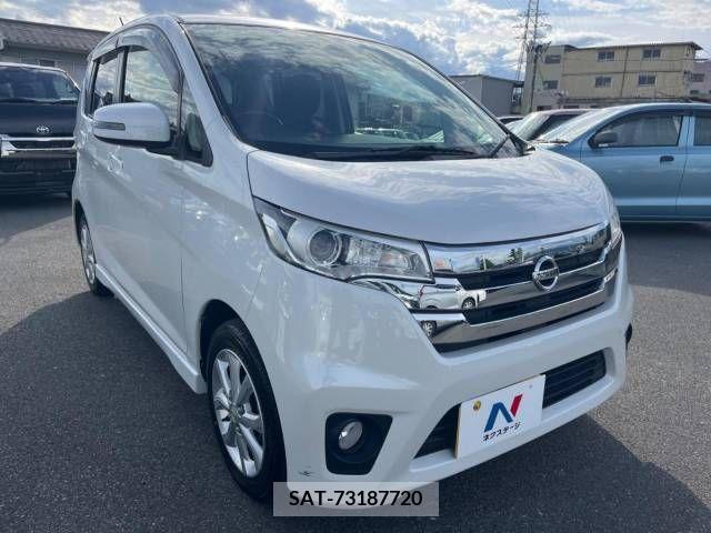Nissan DAYZ 2014-07 266583-16