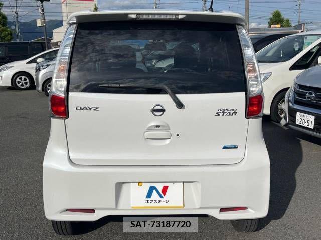 Nissan DAYZ 2014-07 266583-15