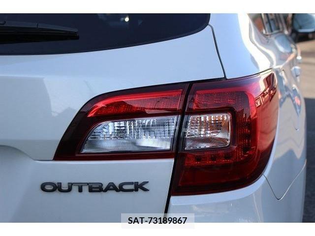 Subaru OUTBACK 2018-11 212998-10