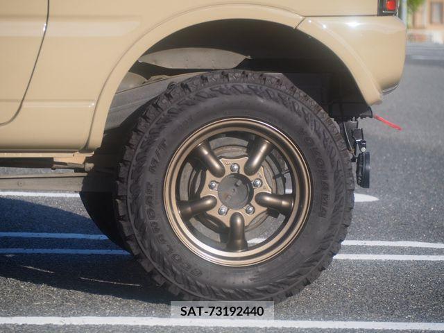 Suzuki JIMNY 1999-01 200980-10