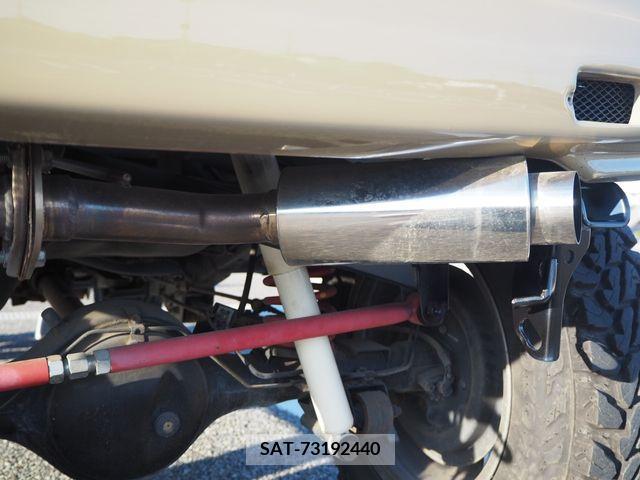Suzuki JIMNY 1999-01 200980-26