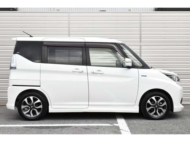 Mitsubishi DELICA D2 2017-10 16727-1