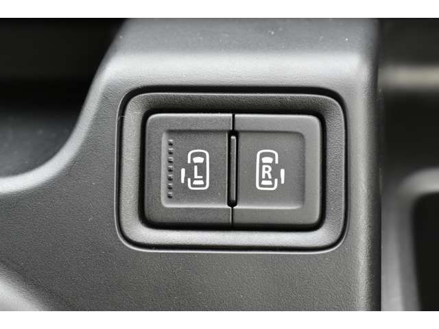 Mitsubishi DELICA D2 2017-10 16727-7