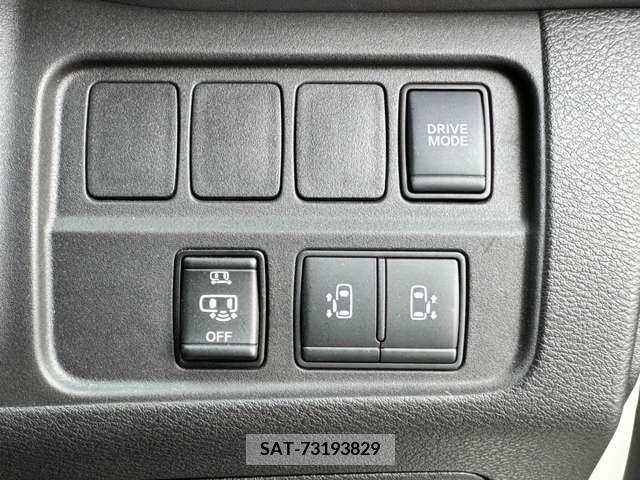 Nissan SERENA 2020-07 284102-11
