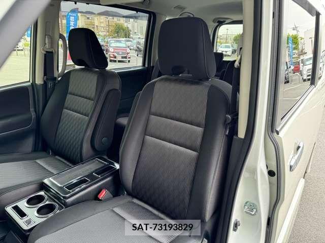 Nissan SERENA 2020-07 284102-9