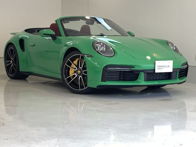 Porsche 911 2022-05 27924-3