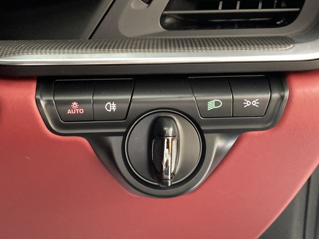Porsche 911 2022-05 27924-13