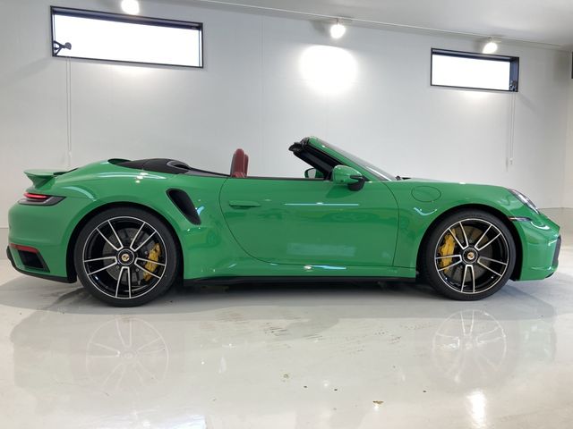 Porsche 911 2022-05 27924-4