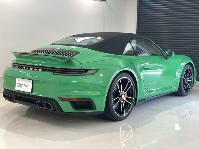 Porsche 911 2022-05 27924-2