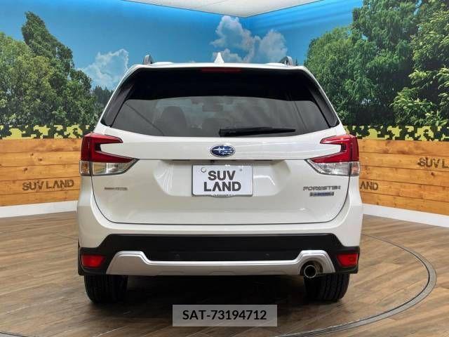 Subaru FORESTER 2018-09 384743-15