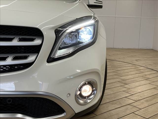Mercedes Benz GLA-CLASS 2017-12 15838-18
