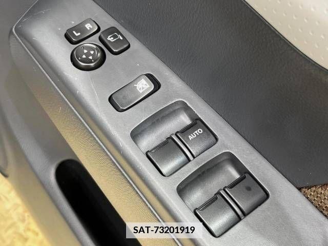Nissan MOCO 2014-07 364059-7