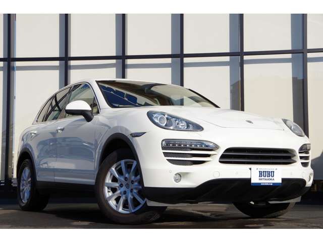 Porsche CAYENNE 2011-07 2506-8