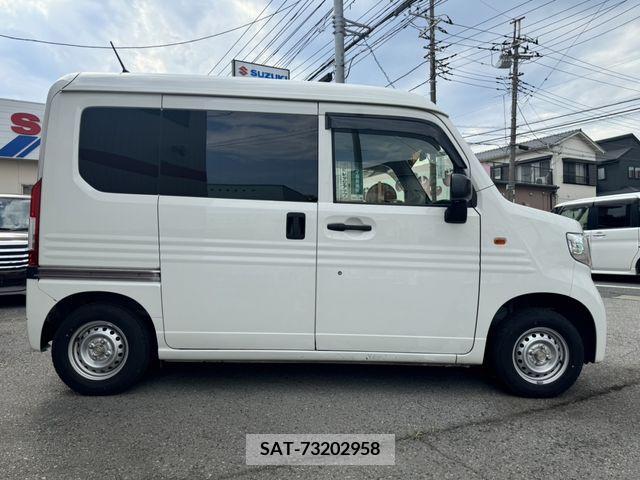 Honda N-VAN 2019-05 328660-7