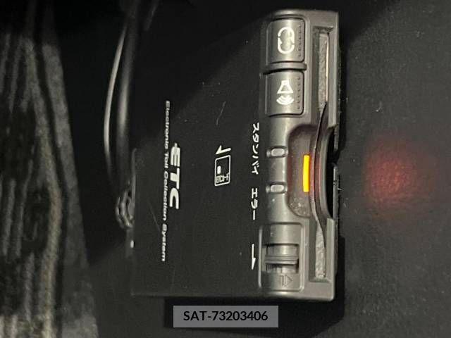 Nissan NOTE 2010-09 392909-4
