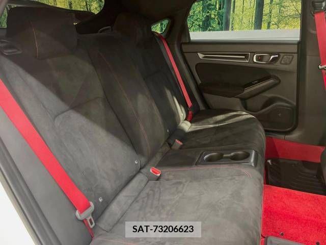 Honda CIVIC 2023-01 389991-9