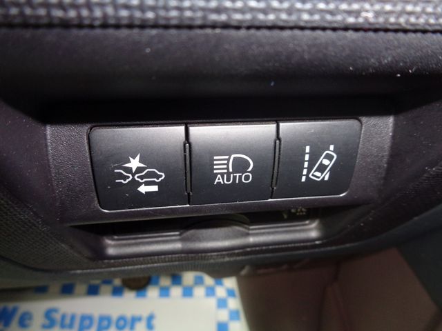 Toyota SPADE 2016-12 7898-18