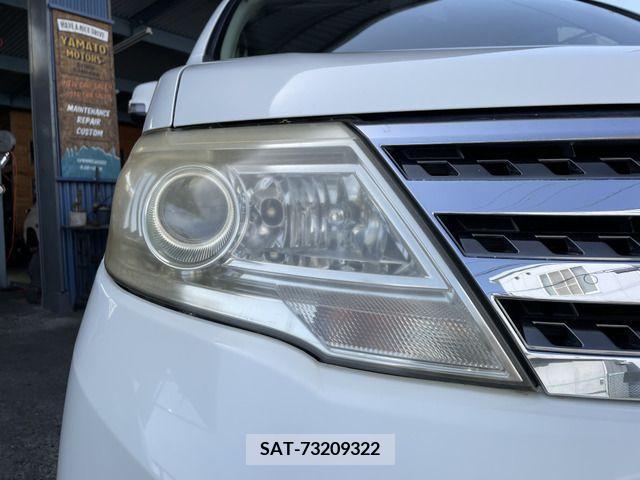 Nissan SERENA 2010-08 284277-13