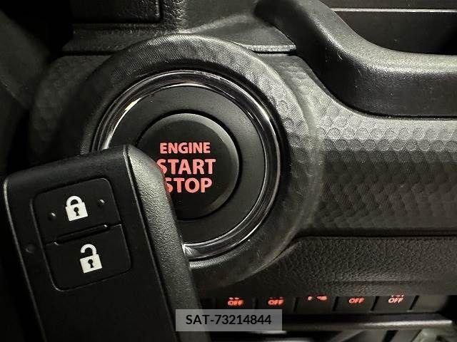 Suzuki X BEE 2021-03 218467-15