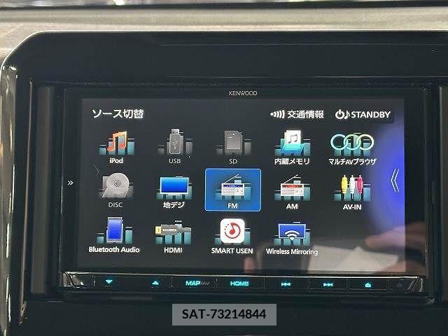 Suzuki X BEE 2021-03 218467-3