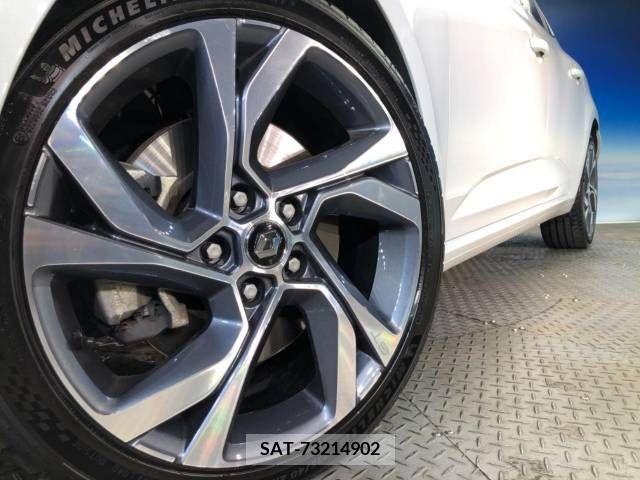 Renault MEGANE 2019-06 393644-14