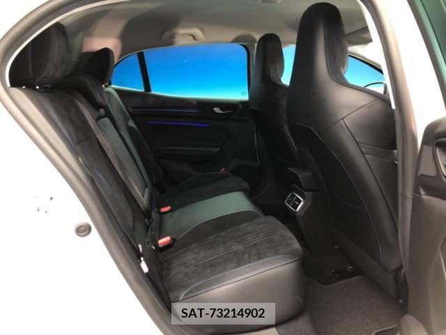 Renault MEGANE 2019-06 393644-9