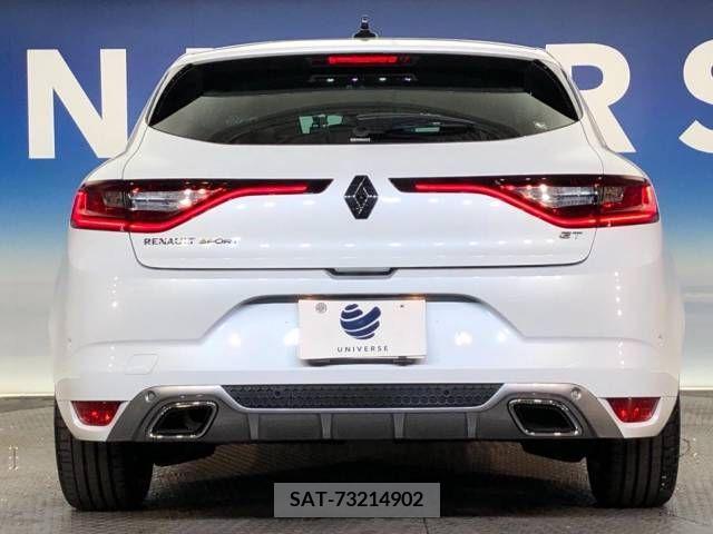 Renault MEGANE 2019-06 393644-16