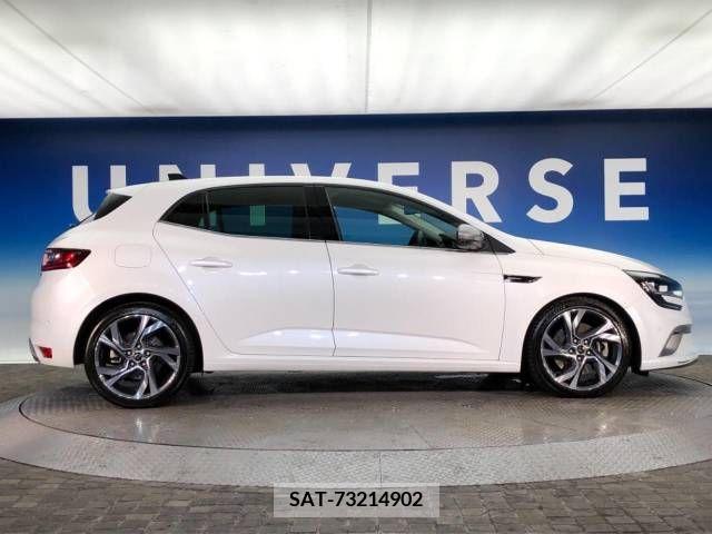 Renault MEGANE 2019-06 393644-19
