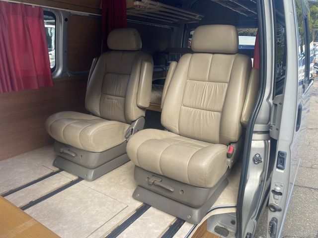 Toyota HIACE VAN 2005-06 190922-15