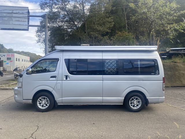 Toyota HIACE VAN 2005-06 190922-7