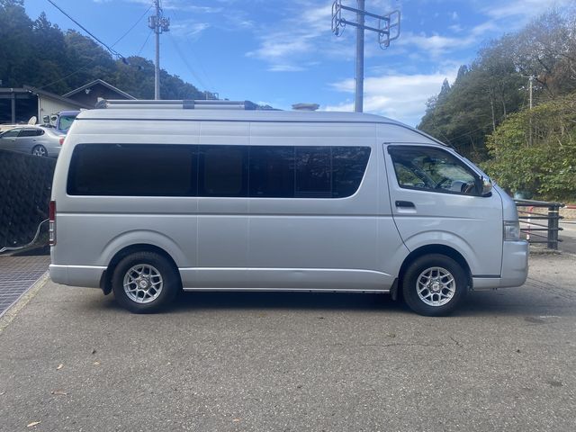 Toyota HIACE VAN 2005-06 190922-3