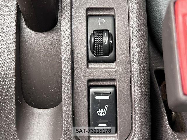 Nissan MICRA C+C 2007-07 298635-9