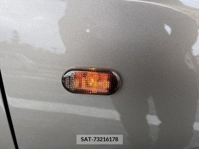 Nissan MICRA C+C 2007-07 298635-18