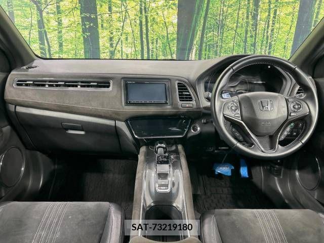 Honda VEZEL 2018-05 244767-1