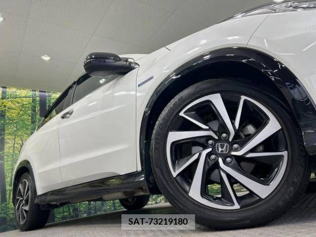 Honda VEZEL 2018-05 244767-13