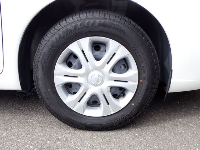 Nissan NOTE 2018-08 6870-19