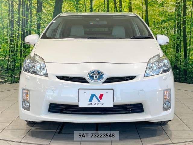 Toyota PRIUS 2010-03 393341-14