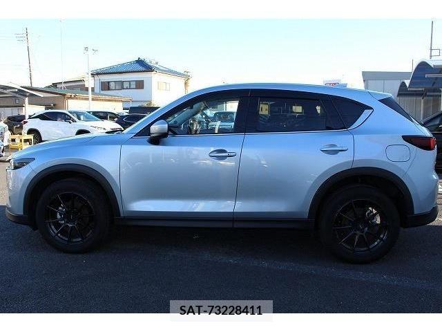 Mazda CX-5 2021-12 205932-8